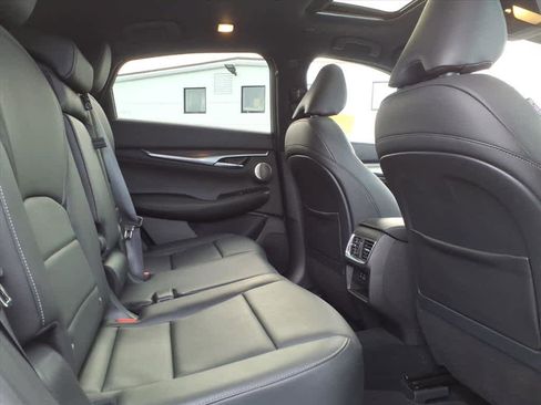 Certified 2023 INFINITI QX55 Essential image 10