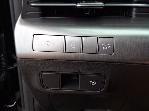 Used 2025 Hyundai Kona SEL image 26