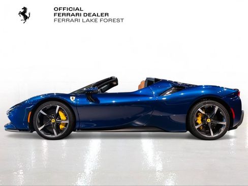 Certified 2025 Ferrari SF90 Spider AWD/4WD image 3
