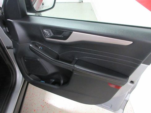 Used 2022 Ford Escape SE w/ Convenience Package AWD/4WD image 33