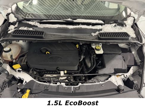 Used 2018 Ford Escape SE w/ Ford Safe & Smart Package image 12