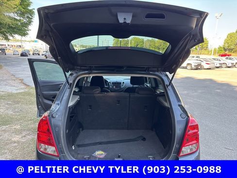 Used 2016 Chevrolet Trax LS image 20