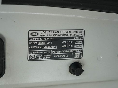 Used 2017 Land Rover Range Rover Supercharged AWD/4WD image 27