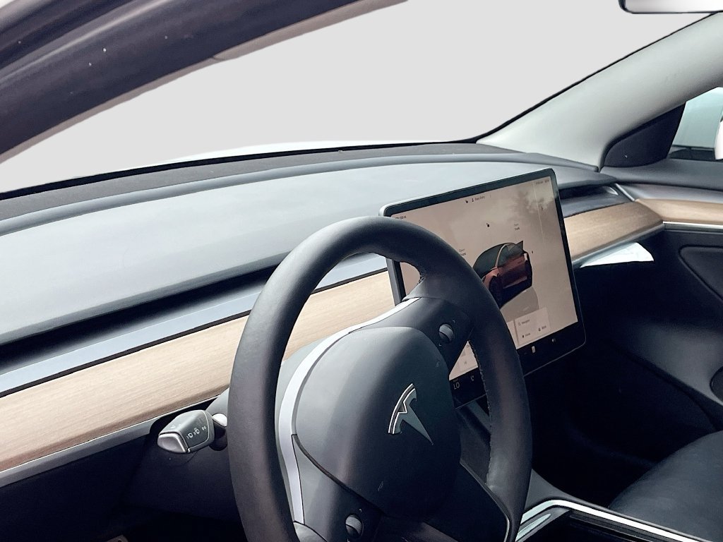 Used 2023 Tesla Model 3 Performance AWD/4WD image 9