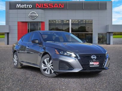 New 2025 Nissan Altima 2.5 S