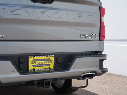 Certified 2025 Chevrolet Silverado 1500 High Country w/ High Country Premium Package AWD/4WD image 10