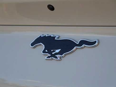 Certified 2025 Ford Mustang Mach-E Premium AWD/4WD image 8