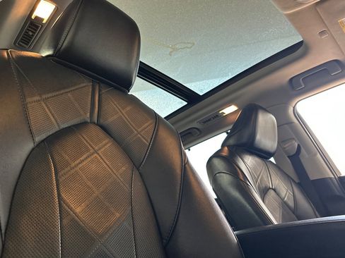 Used 2021 Toyota Highlander Platinum image 14