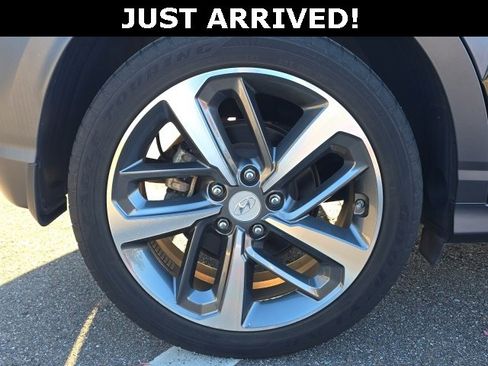 Used 2020 Hyundai Kona Limited image 6