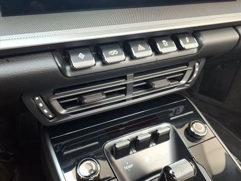 Used 2024 Porsche 911 Carrera S image 16