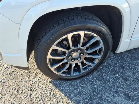 Used 2020 GMC Acadia Denali w/ Trailering Package image 12