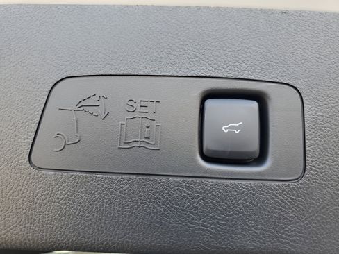 New 2026 Lincoln Corsair Premiere image 30