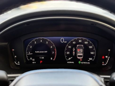 Used 2024 Honda Civic Touring image 29