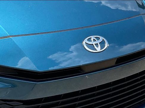 Used 2026 Toyota Camry LE w/ Convenience Package FWD image 29