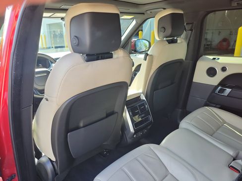 Used 2019 Land Rover Range Rover Sport HSE AWD/4WD image 20