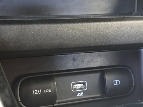 Certified 2023 Kia Forte GT FWD image 18