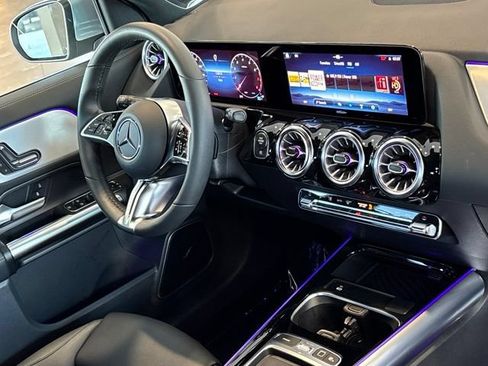 Certified 2026 Mercedes-Benz GLA 250 image 36