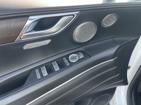 Used 2021 Genesis GV80 2.5T w/ Prestige Package 05 image 10