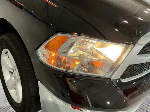 Used 2024 RAM 1500 Classic SLT AWD/4WD image 30