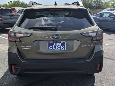 Used 2021 Subaru Outback Premium w/ Popular Package #1 AWD/4WD image 3
