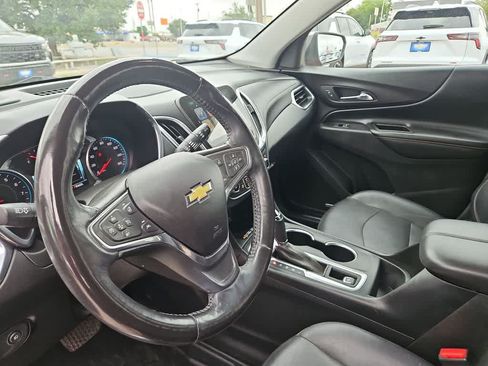 Used 2018 Chevrolet Equinox Premier FWD image 10