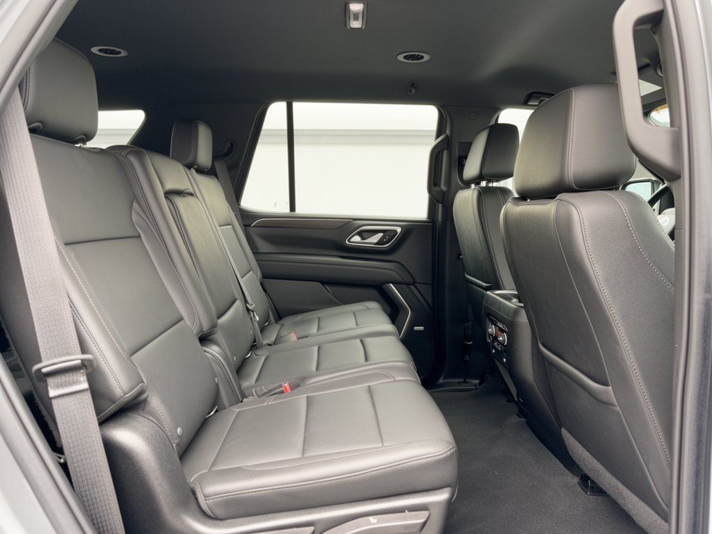 Used 2022 Chevrolet Tahoe Z71 AWD/4WD image 28