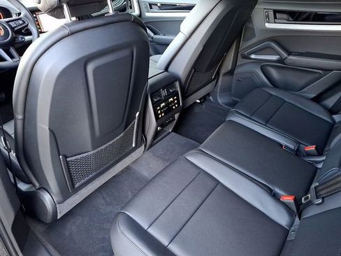 New 2026 Porsche Cayenne AWD/4WD image 13