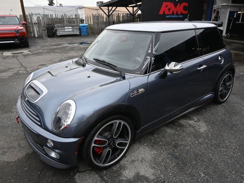 Used 2006 MINI Cooper S image 1