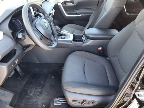 Certified 2025 Toyota RAV4 XLE image 16