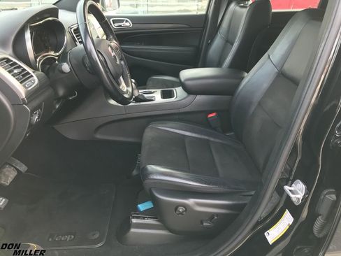 Certified 2021 Jeep Grand Cherokee Laredo X image 13