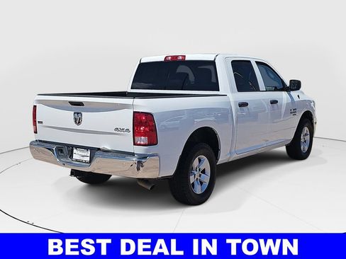 Used 2022 RAM 1500 Classic SLT w/ Electronics Group AWD/4WD image 3