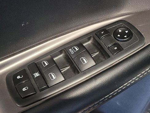 Used 2020 Dodge Journey Crossroad w/ Popular Equipment Group image 27