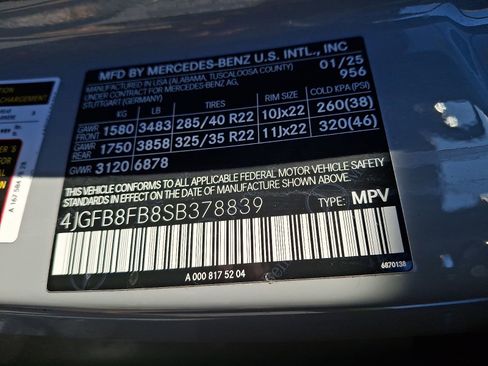 Used 2025 Mercedes-Benz GLE 580 4MATIC image 28