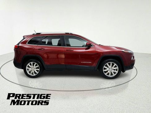 Used 2015 Jeep Cherokee Limited AWD/4WD image 7