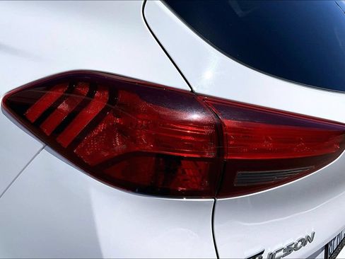 Used 2020 Hyundai Tucson SE FWD image 23