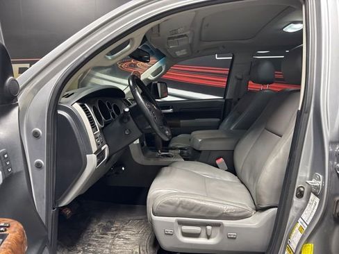 Used 2012 Toyota Tundra Limited w/ Memory Pkg image 4