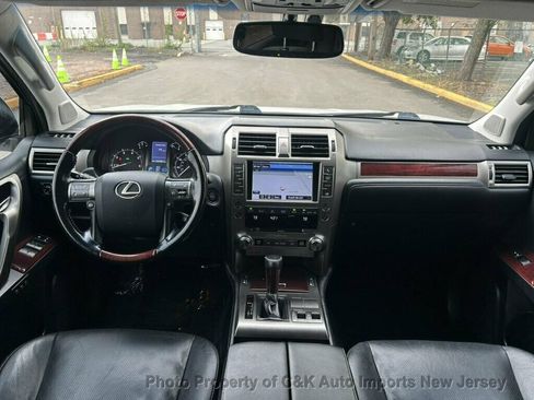 Used 2016 Lexus GX 460 w/ Premium Package AWD/4WD image 30