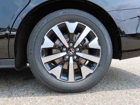 New 2026 Honda Odyssey EX-L image 8