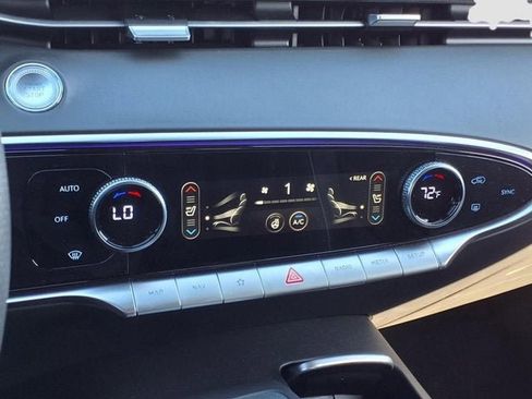 New 2025 Genesis GV70 3.5T Sport image 19