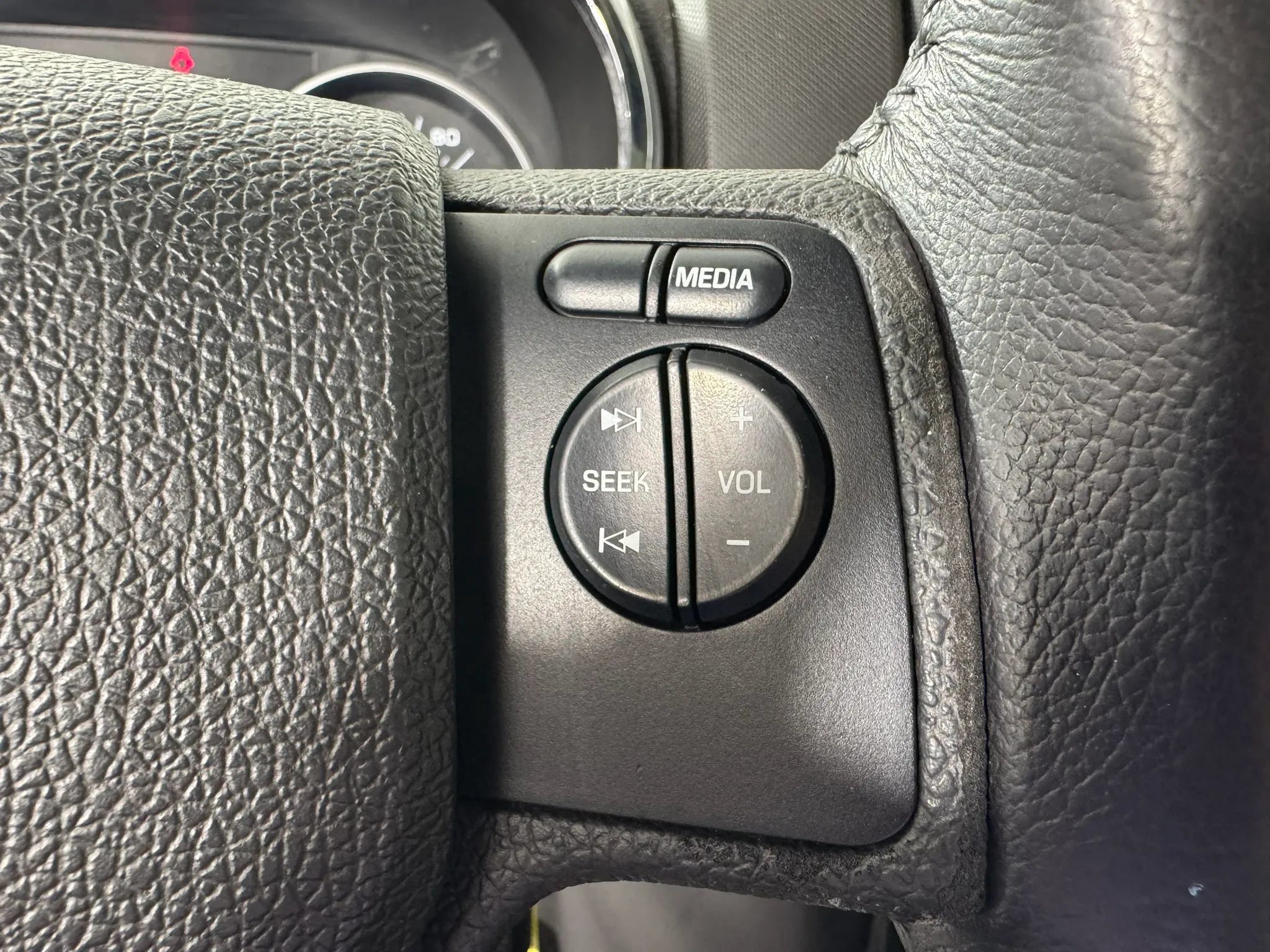 Used 2008 Ford Explorer XLT AWD/4WD image 16