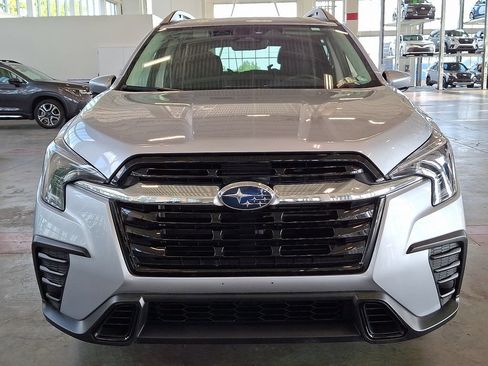 Certified 2025 Subaru Ascent Premium AWD/4WD image 5