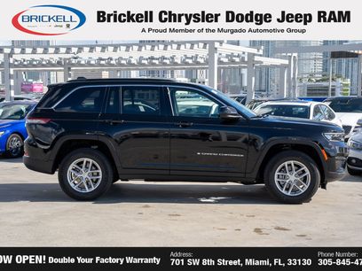 New 2025 Jeep Grand Cherokee Laredo X w/ Luxury Tech Group I