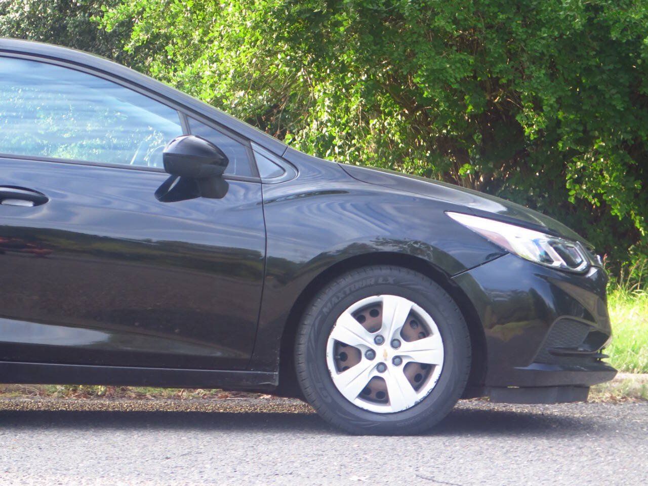 Used 2016 Chevrolet Cruze LS FWD image 23