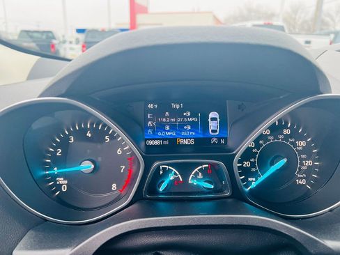 Used 2017 Ford Escape SE w/ SE Cold Weather Package image 22