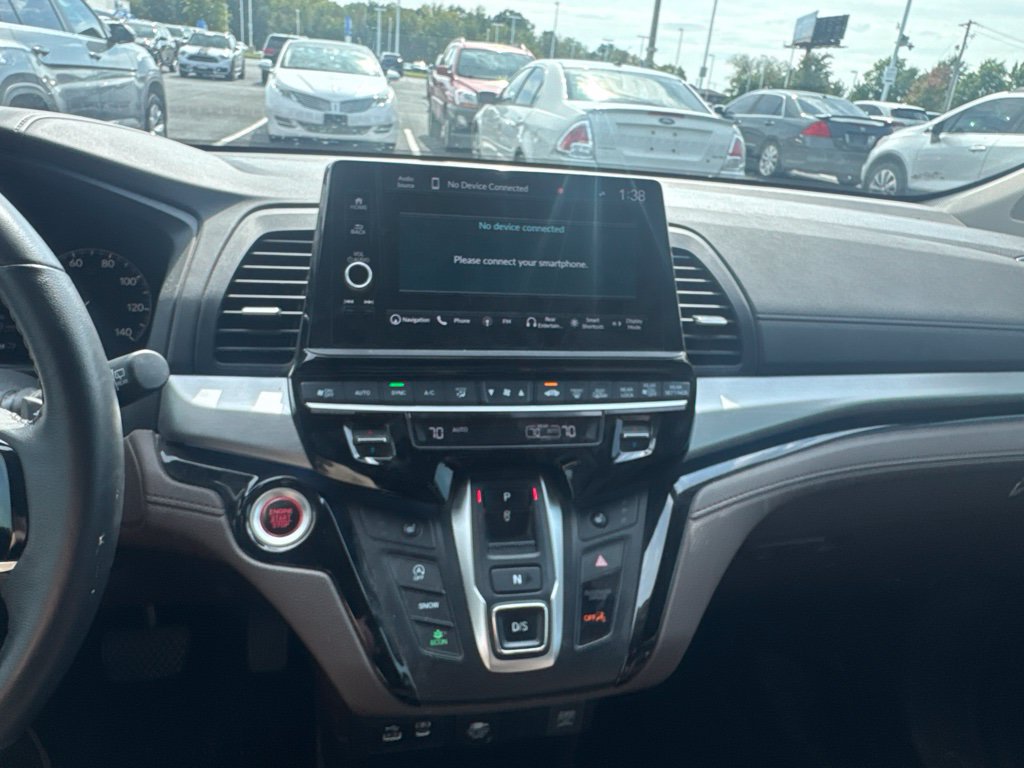Used 2025 Honda Odyssey Touring image 39