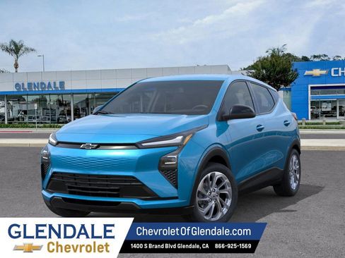 New 2027 Chevrolet Bolt LT w/ Comfort Package FWD image 2