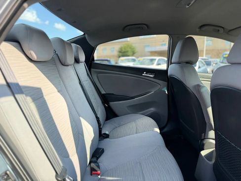 Used 2017 Hyundai Accent SE FWD image 22