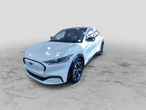 Used 2021 Ford Mustang Mach-E Premium image 6