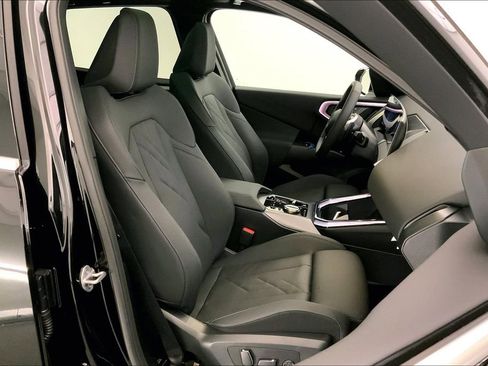 New 2025 BMW X3 xDrive30i w/ Premium Package image 7