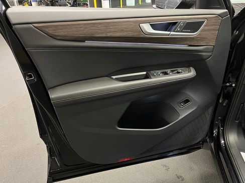 New 2026 Volkswagen Atlas SEL Premium R-Line image 19